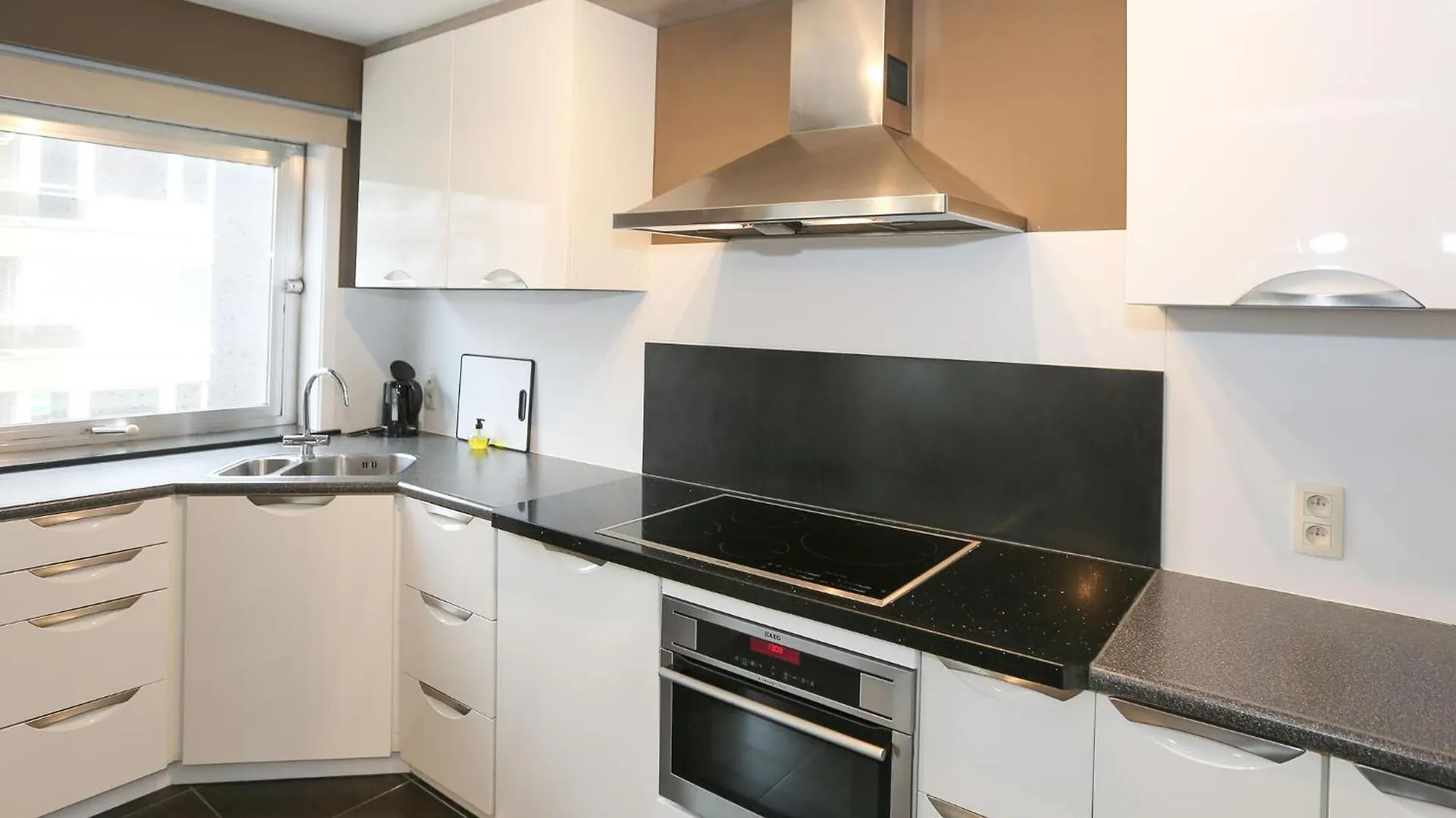 Decuman Spacious Family Apartment In Middelkerke